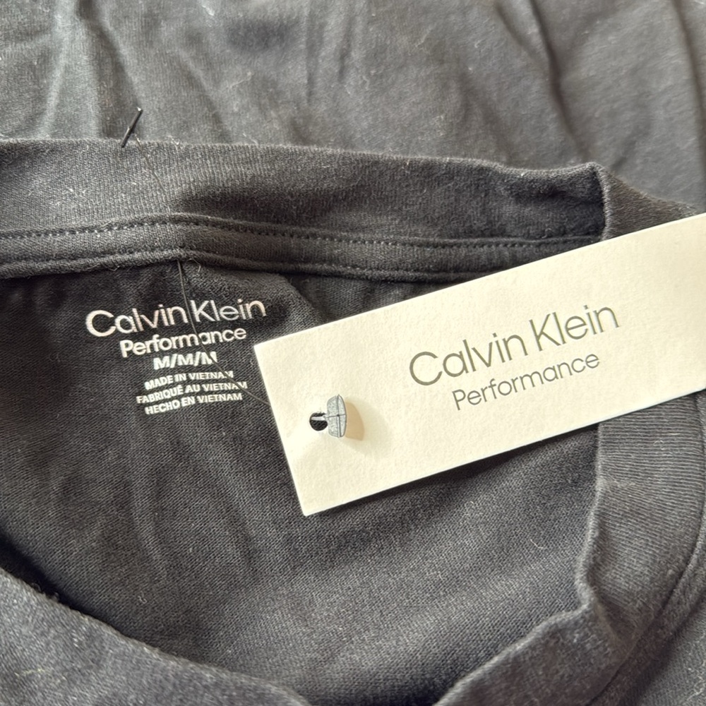 Calvin Klein Performance Solid Black T-Shirt Medi… - image 7